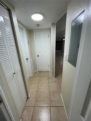 7640 92ND STREET 101E, Seminole, FL 33777