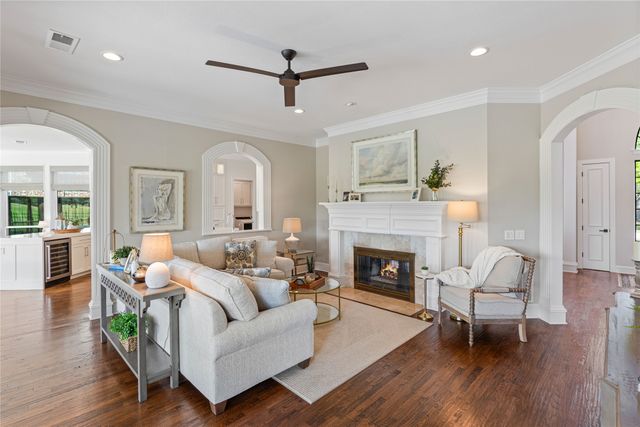 6109 Wildwood Drive, Mckinney, TX 75072