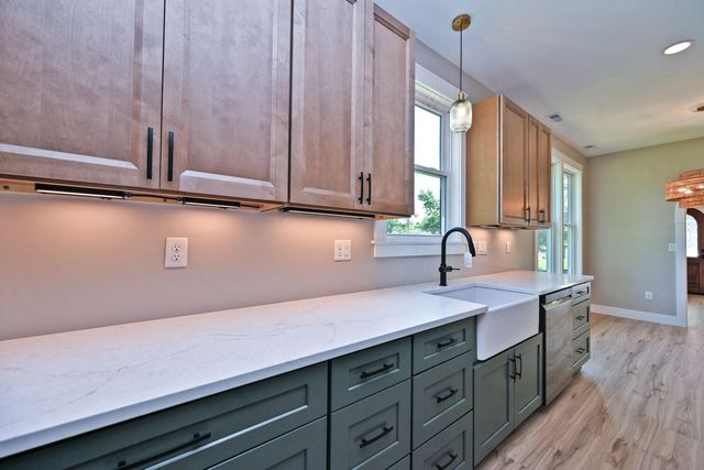 1217 Russell Street, Covington, KY 41011
