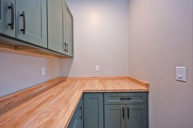1217 Russell Street, Covington, KY 41011