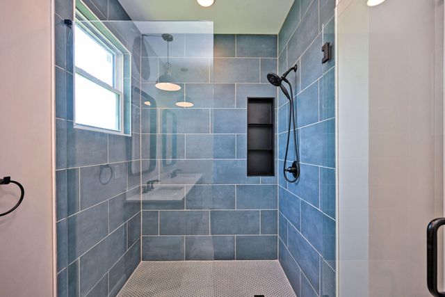 1217 Russell Street, Covington, KY 41011