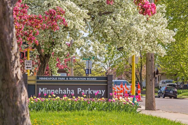 4217 27th Avenue S, Minneapolis, MN 55406