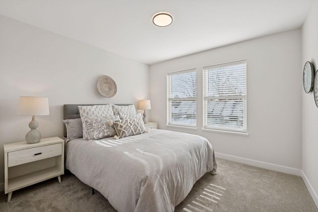 4217 27th Avenue S, Minneapolis, MN 55406