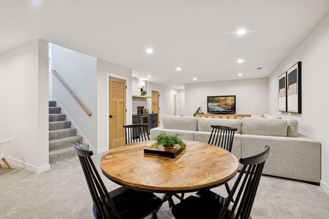 4217 27th Avenue S, Minneapolis, MN 55406