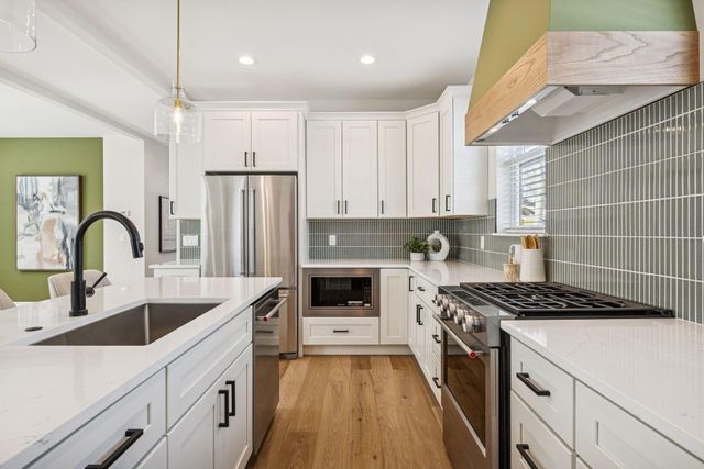 4217 27th Avenue S, Minneapolis, MN 55406