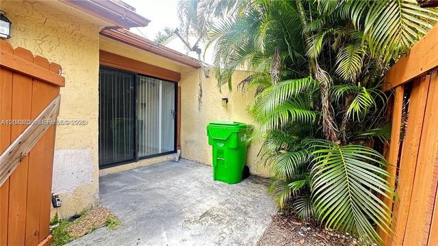 4091 Sierra Te 4091, Sunrise, FL 33351