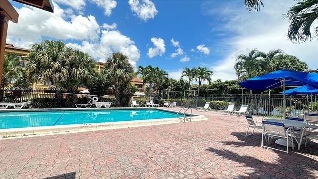 4091 Sierra Te 4091, Sunrise, FL 33351