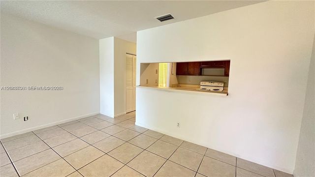 4091 Sierra Te 4091, Sunrise, FL 33351
