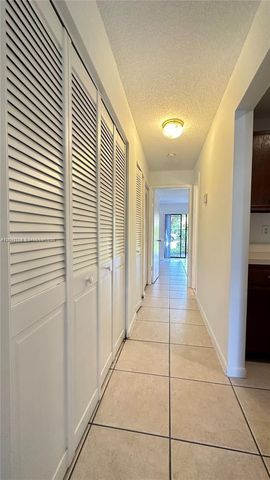 4091 Sierra Te 4091, Sunrise, FL 33351