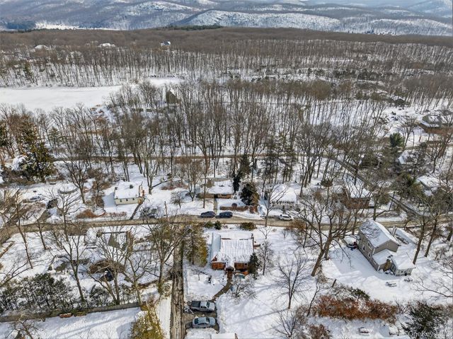 101 Highland Road, Monroe, NY 10950