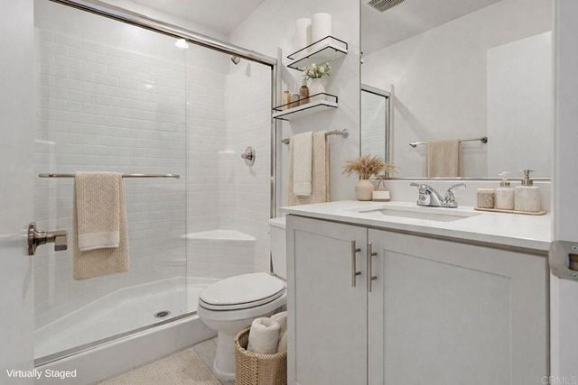 35131 Rangpur Ln, Fallbrook, CA 92028