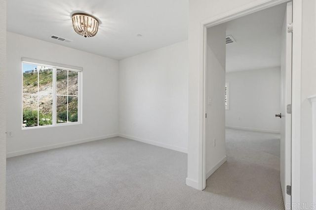 35131 Rangpur Ln, Fallbrook, CA 92028