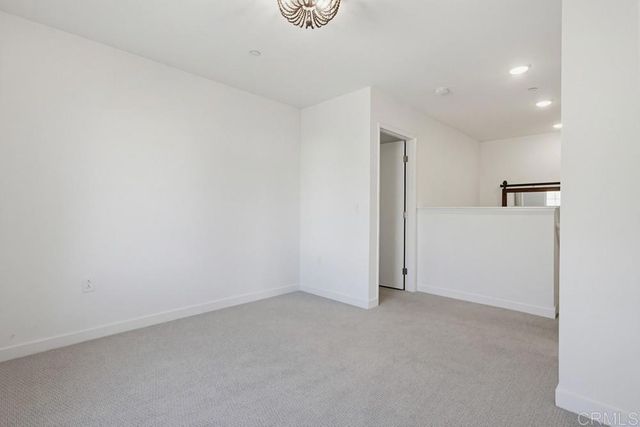 35131 Rangpur Ln, Fallbrook, CA 92028