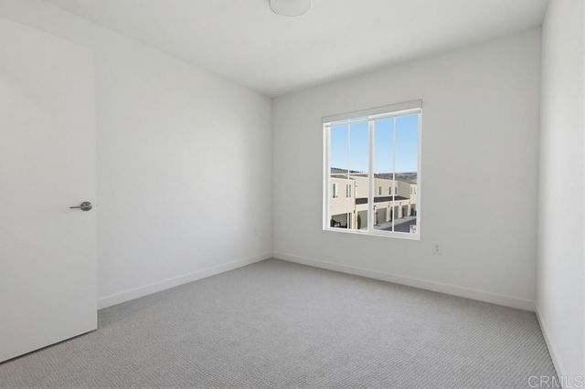 35131 Rangpur Ln, Fallbrook, CA 92028