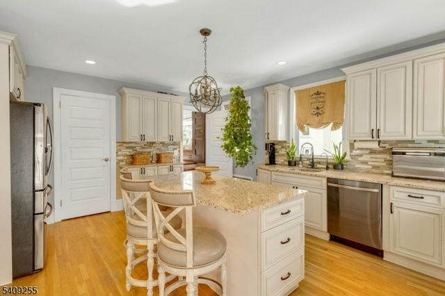 262 Claremont Ave, Montclair Twp., NJ 07042