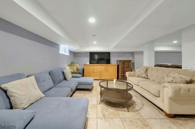 262 Claremont Ave, Montclair Twp., NJ 07042