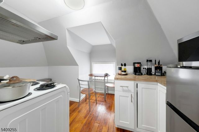 262 Claremont Ave, Montclair Twp., NJ 07042