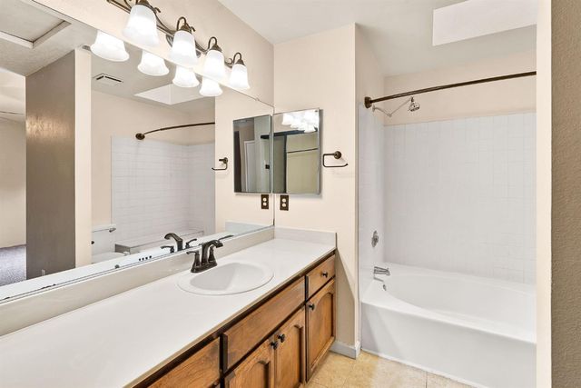 7537 Pomerol Ln, Citrus Heights, CA 95621