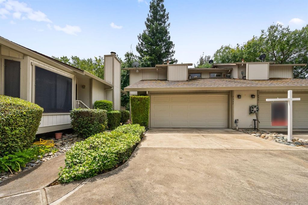 7537 Pomerol Ln, Citrus Heights, CA 95621