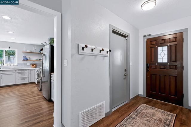 1628 Kingsly Drive, Pittsburg, CA 94565