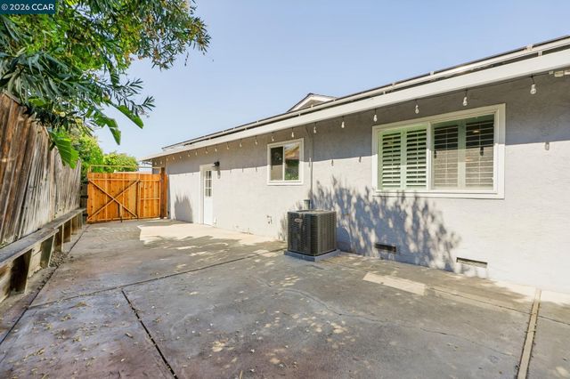 1628 Kingsly Drive, Pittsburg, CA 94565