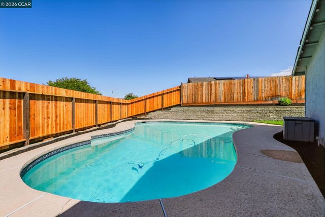 1628 Kingsly Drive, Pittsburg, CA 94565
