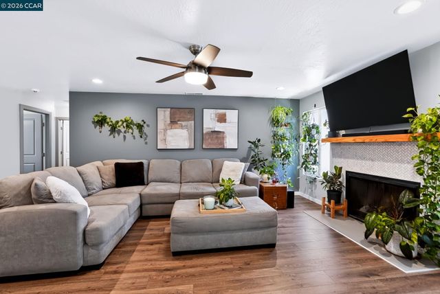 1628 Kingsly Drive, Pittsburg, CA 94565