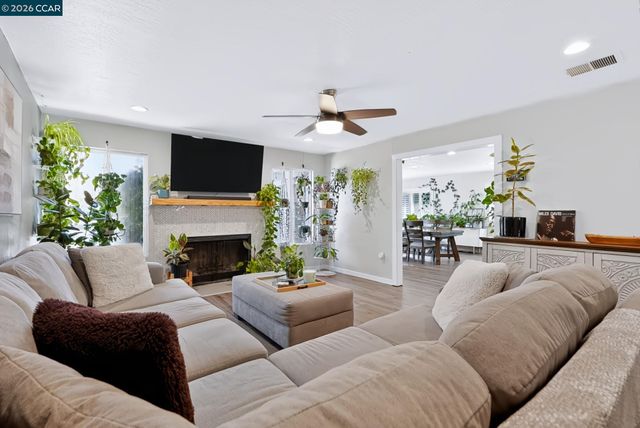 1628 Kingsly Drive, Pittsburg, CA 94565