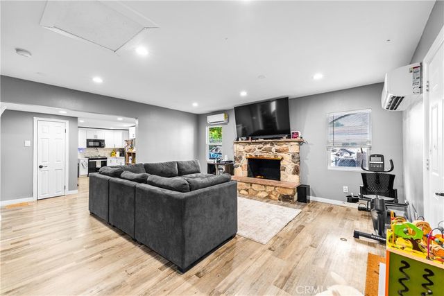 12029 2nd Avenue, Lynwood, CA 90262