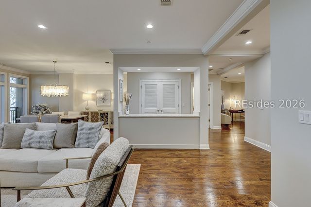 300 Grandview Ct Unit 323, Hilton Head Island, SC 29926