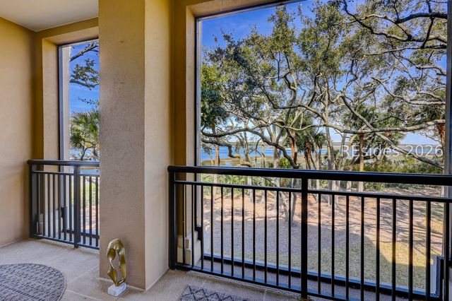 300 Grandview Ct Unit 323, Hilton Head Island, SC 29926
