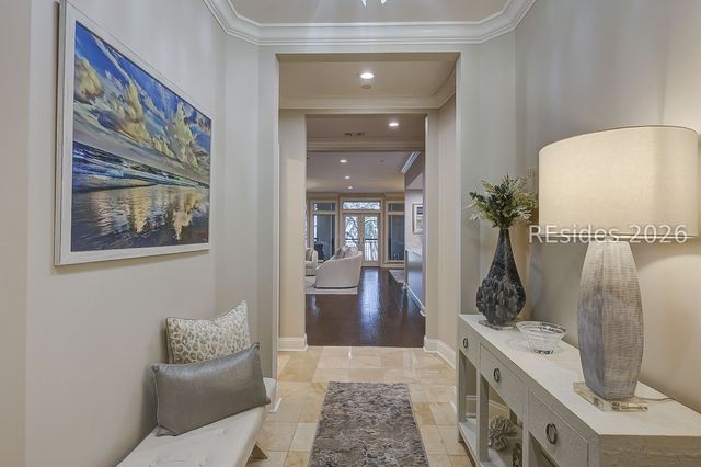 300 Grandview Ct Unit 323, Hilton Head Island, SC 29926