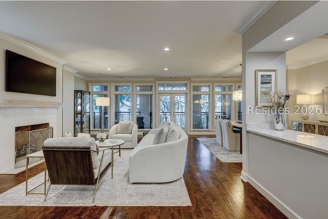 300 Grandview Ct Unit 323, Hilton Head Island, SC 29926