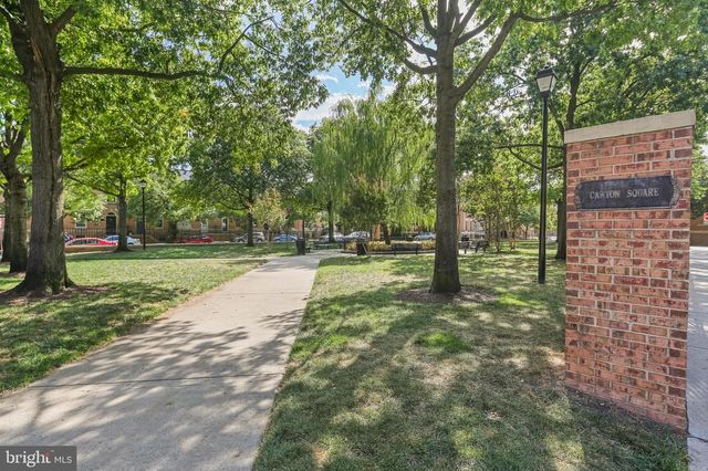 812 S MACON ST, Baltimore, MD 21224