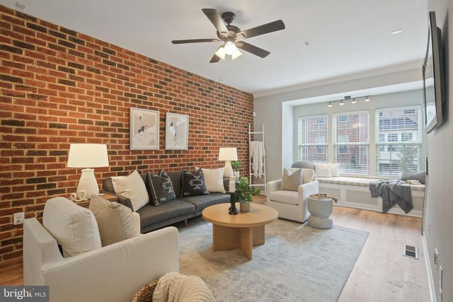 812 S MACON ST, Baltimore, MD 21224