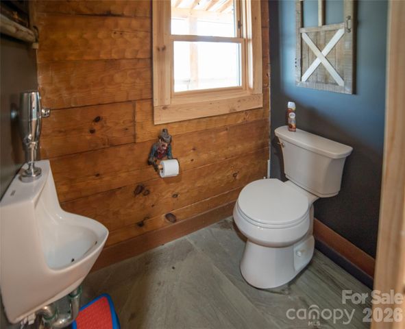 4885 Grandin Road, Lenoir, NC 28645