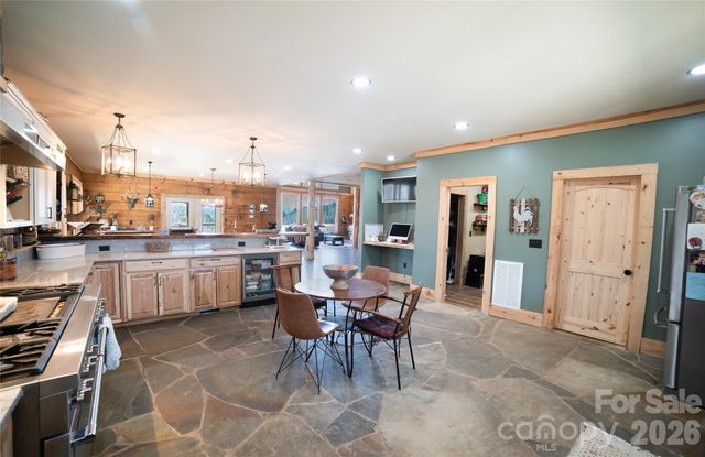 4885 Grandin Road, Lenoir, NC 28645