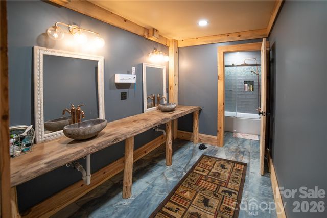 4885 Grandin Road, Lenoir, NC 28645