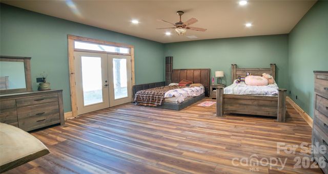 4885 Grandin Road, Lenoir, NC 28645