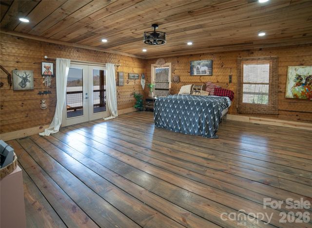 4885 Grandin Road, Lenoir, NC 28645