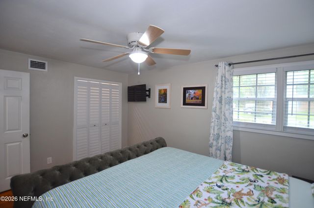 7004 HYDE GROVE Avenue, Jacksonville, FL 32210