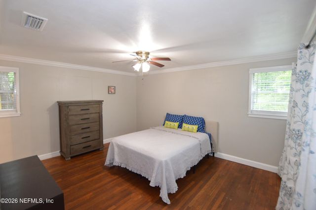 7004 HYDE GROVE Avenue, Jacksonville, FL 32210