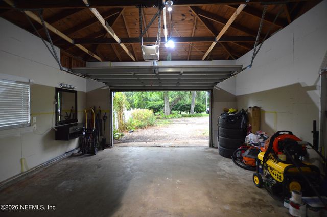 7004 HYDE GROVE Avenue, Jacksonville, FL 32210