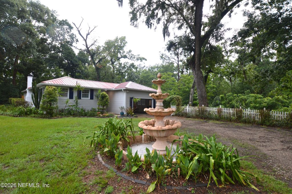 7004 HYDE GROVE Avenue, Jacksonville, FL 32210