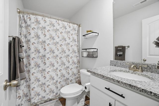 142 Emory Rd, Spartanburg, SC 29330