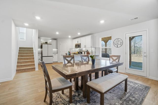 142 Emory Rd, Spartanburg, SC 29330