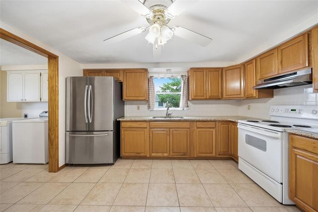 7825 HAWTHORN DRIVE, Port Richey, FL 34668