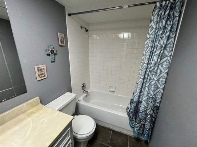 8519 Church Light Lane, Houston, TX 77064