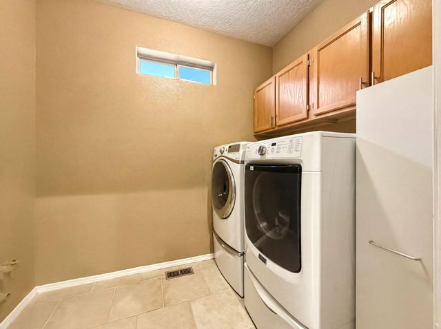 6312 Puma Place NE, Albuquerque, NM 87111