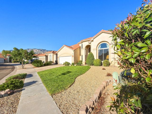 6312 Puma Place NE, Albuquerque, NM 87111